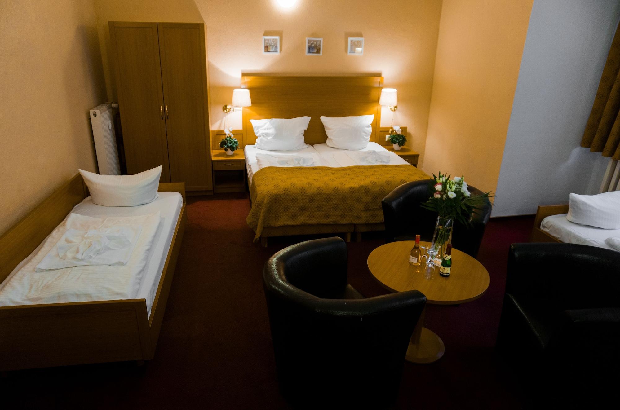 Hotel Aster An Der Messe Berlin Exteriör bild